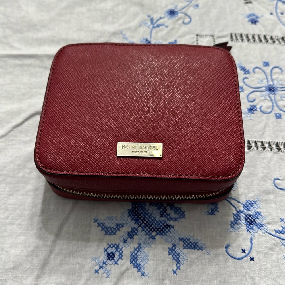 Henri Bendel Travel Jewelry Case